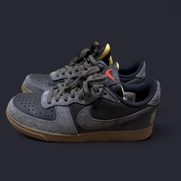 Nike Terminator Low - Picture 2 of 8